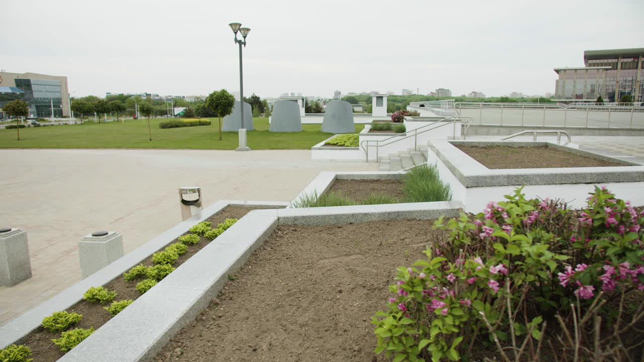 파쿠르를 하는 사람