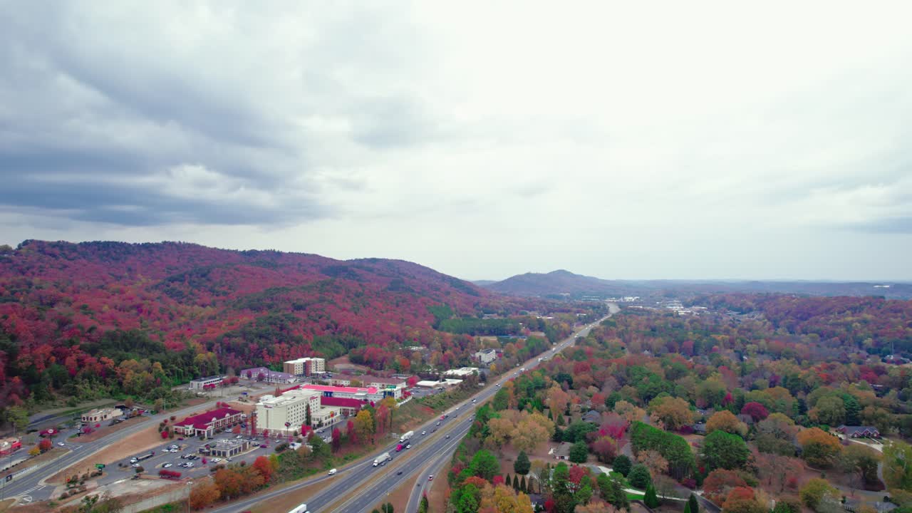 vista del parque rocky face ridge desde dalton, georgia, ee.uu.