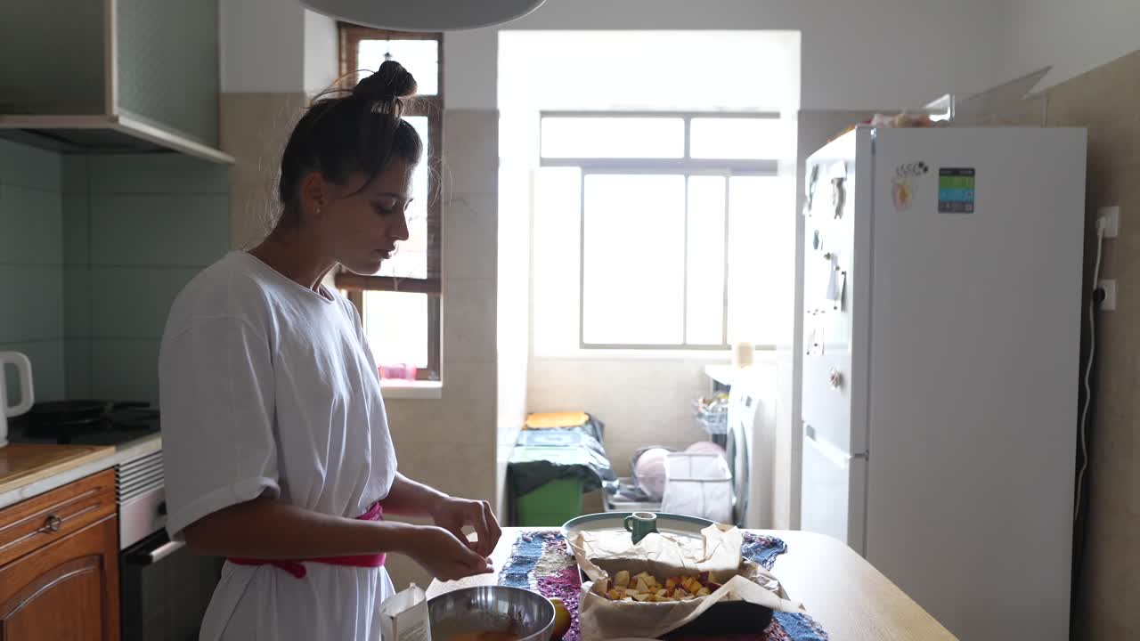 부 ⁇ 에서 요리하는 여자