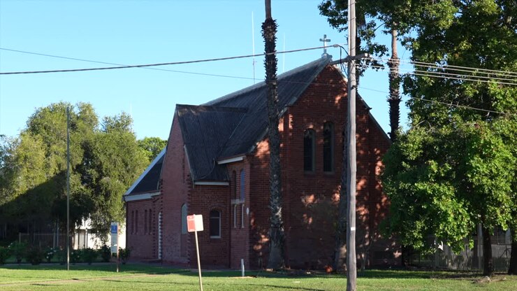 Scatto di una vecchia chiesa a Bourke, NSW Australia
