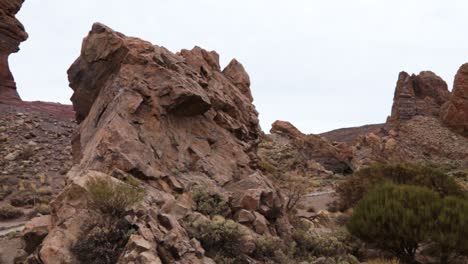 Vista-Del-Hermoso-Paisaje-Del-Parque-Nacional-Del-Teide,-Tenerife