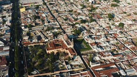 Church-in-the-historic-center-of-the-city-of-Queretaro,-aerial-shot