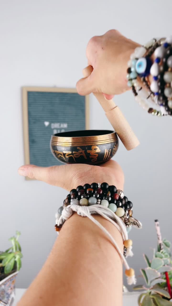 la meditación del cuenco de canto