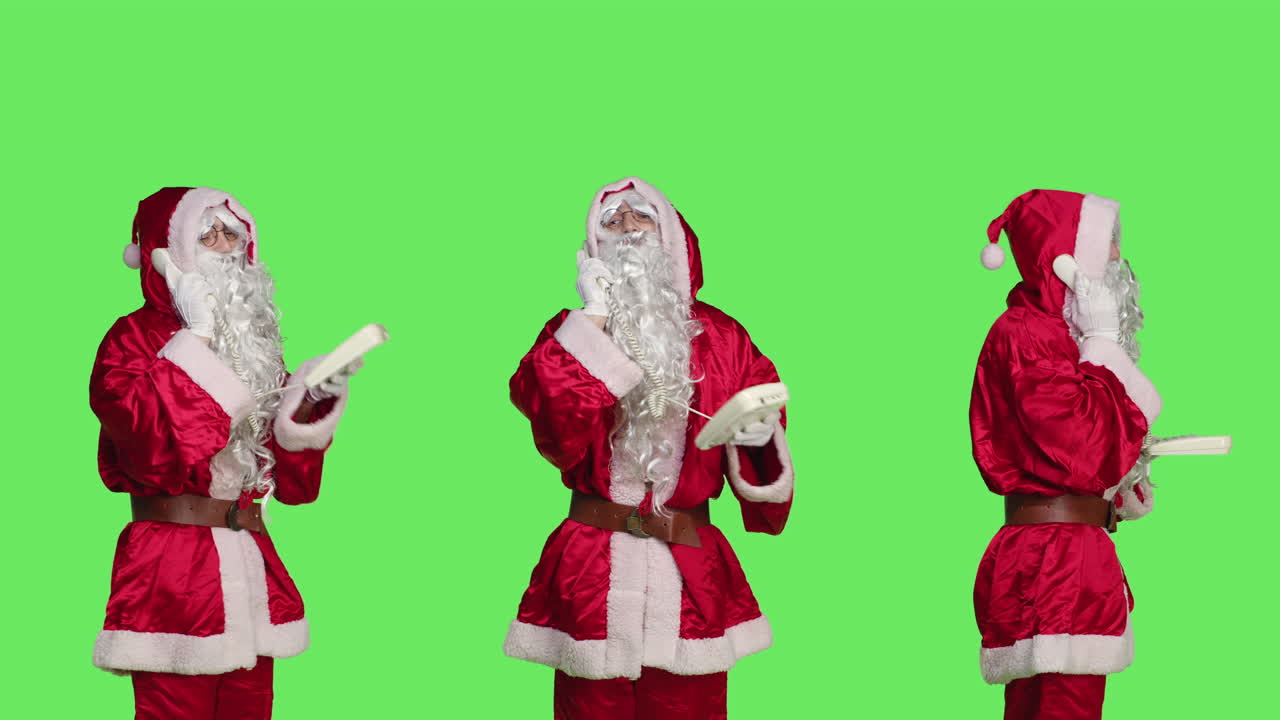 산타클로스가 전화하고 있어