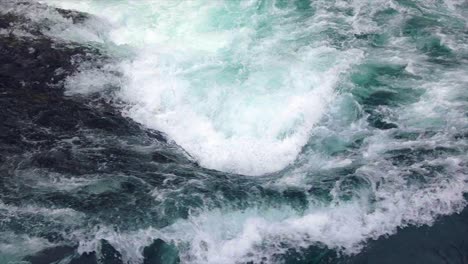 Mountain-river-water-with-slow-motion-closeup