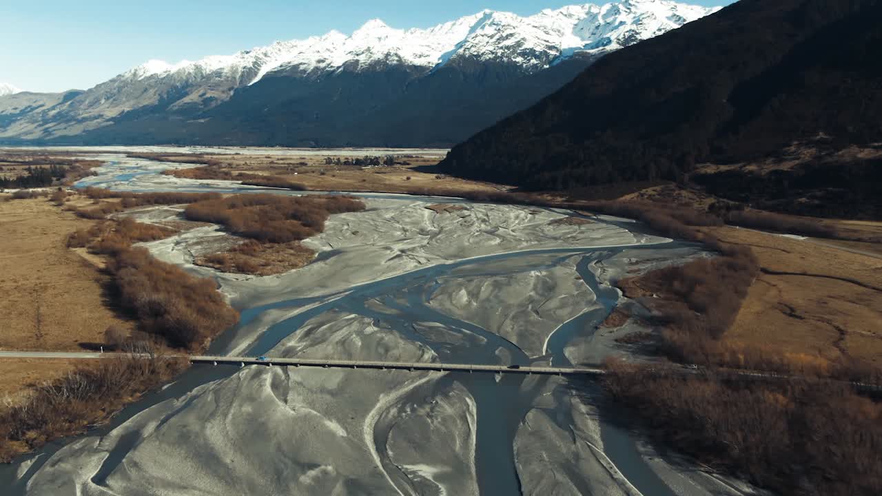 grupos de ríos alimentados por glaciares en el campo de nueva zelanda