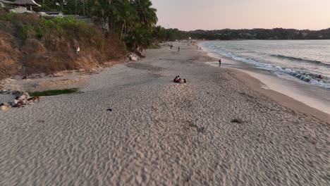 Sayulita,-La-Principal-Playa-Y-Pueblo-De-México