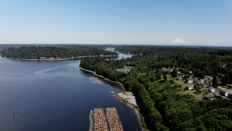 Drone-view-in-Shelton,-Washington-on-the-Puget-Sound