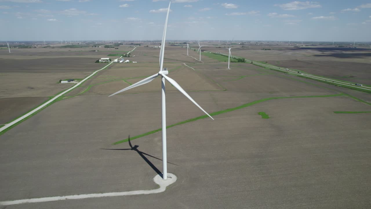 Wind turbine in Iowa fields