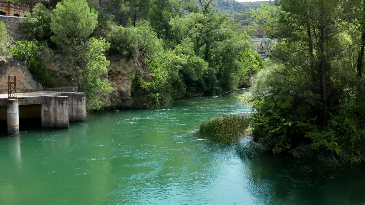 Affluente del Lago de Bolarque.