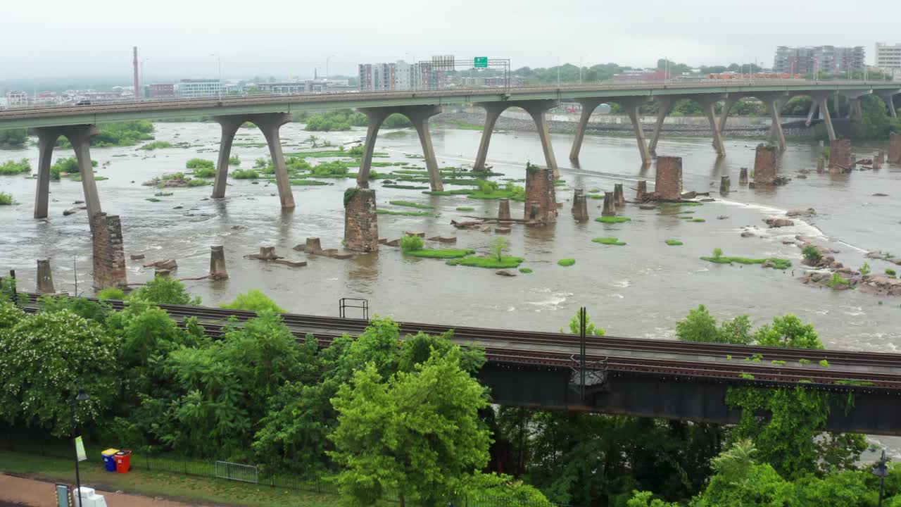 브라운의 섬에서 s까지의 공중