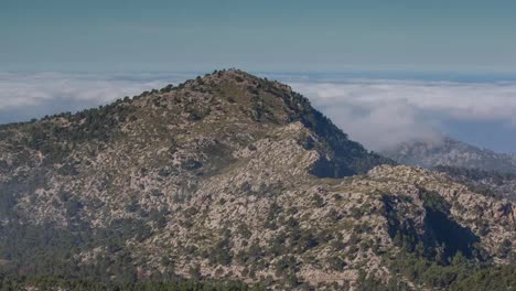 Mallorca-por-encima-de-las-nubes-4K-01