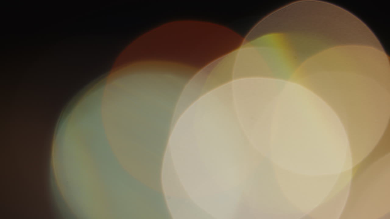 Light Leaks 4K footage, Lens glow flare bokeh overlays, burn flame background, Flash rays effect