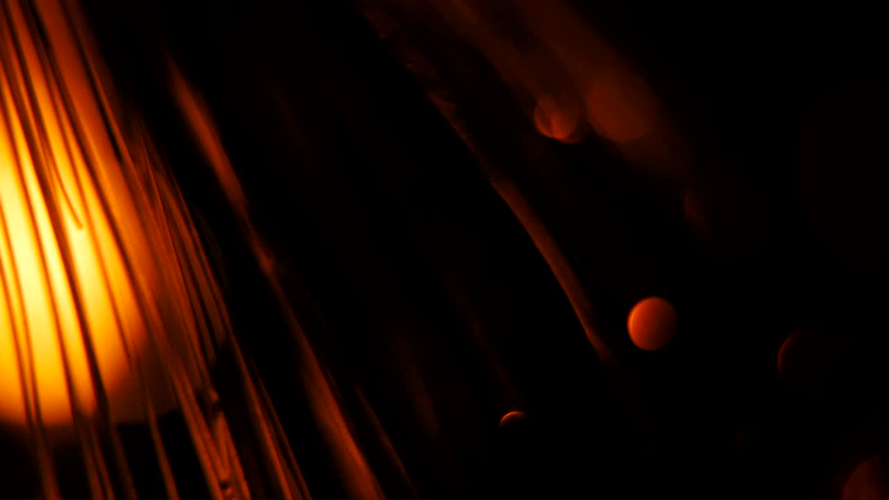 línea de luz bokeh en el fondo negro, fondos abstractos bokeh