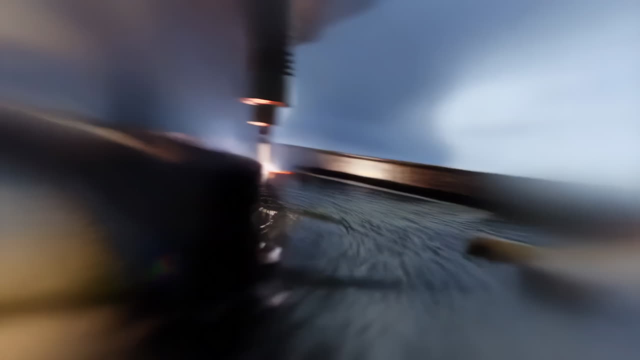 máquina de corte por plasma en acción