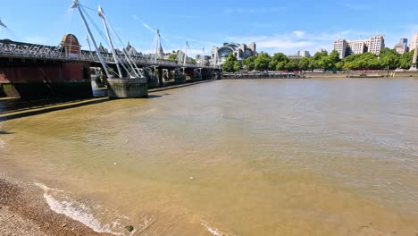 view of river thames and surrounding area