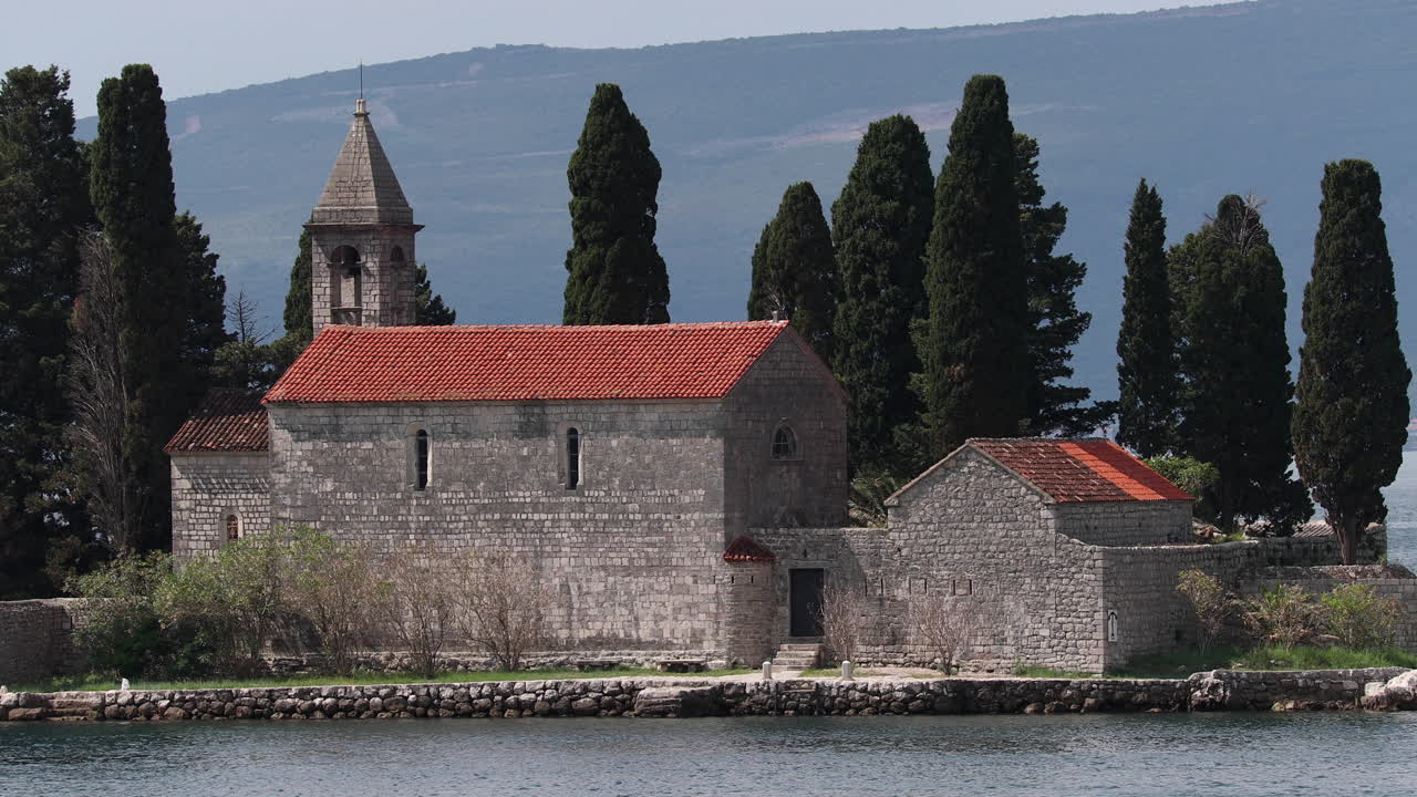 свете дорде 4к 02