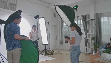 sesión de estudio de fotografía de moda