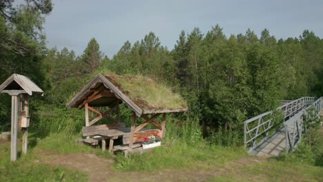 a cozy and beautiful rest area on the brekkelva river