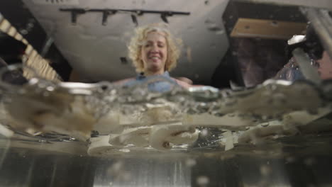 washing mushrooms