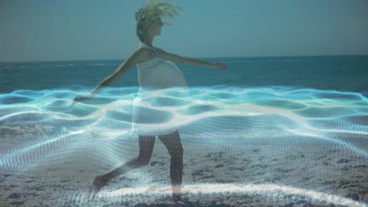 Frau beginnt Schritte am Strand, während animierte Lichtwellen ihre Beine kreuzen und für Marketingzwecke ballettartig wirken.