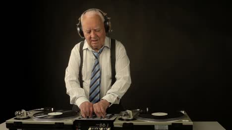 abuelo dj vid 12
