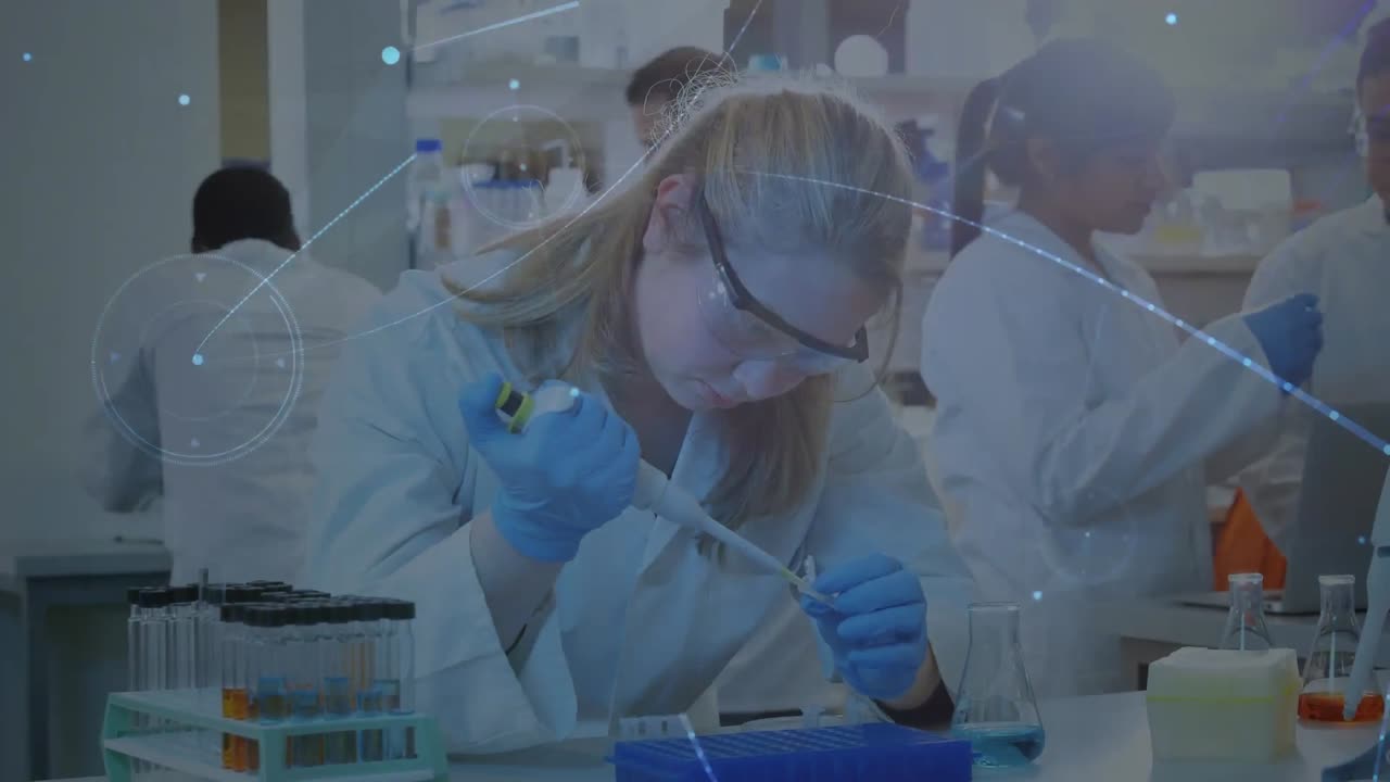 animación de puntos conectados y llamaradas de lente, diversos científicos que trabajan en el laboratorio