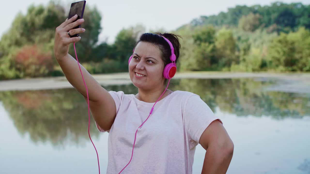 atleta haciendo una selfie durante un breve descanso