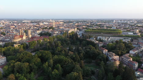 jardín botánico de peyrou parque montpellier vieja medicina universidad de francia aérea
