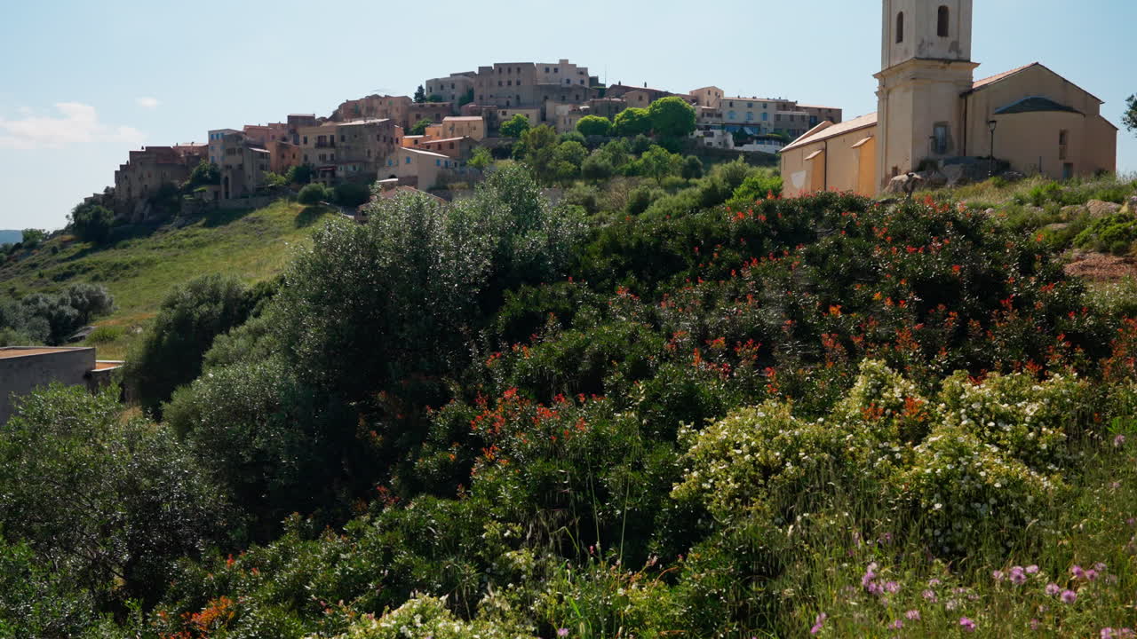 Vista panoramica del centro storico di Saint Antonio in Corsica, Francia
