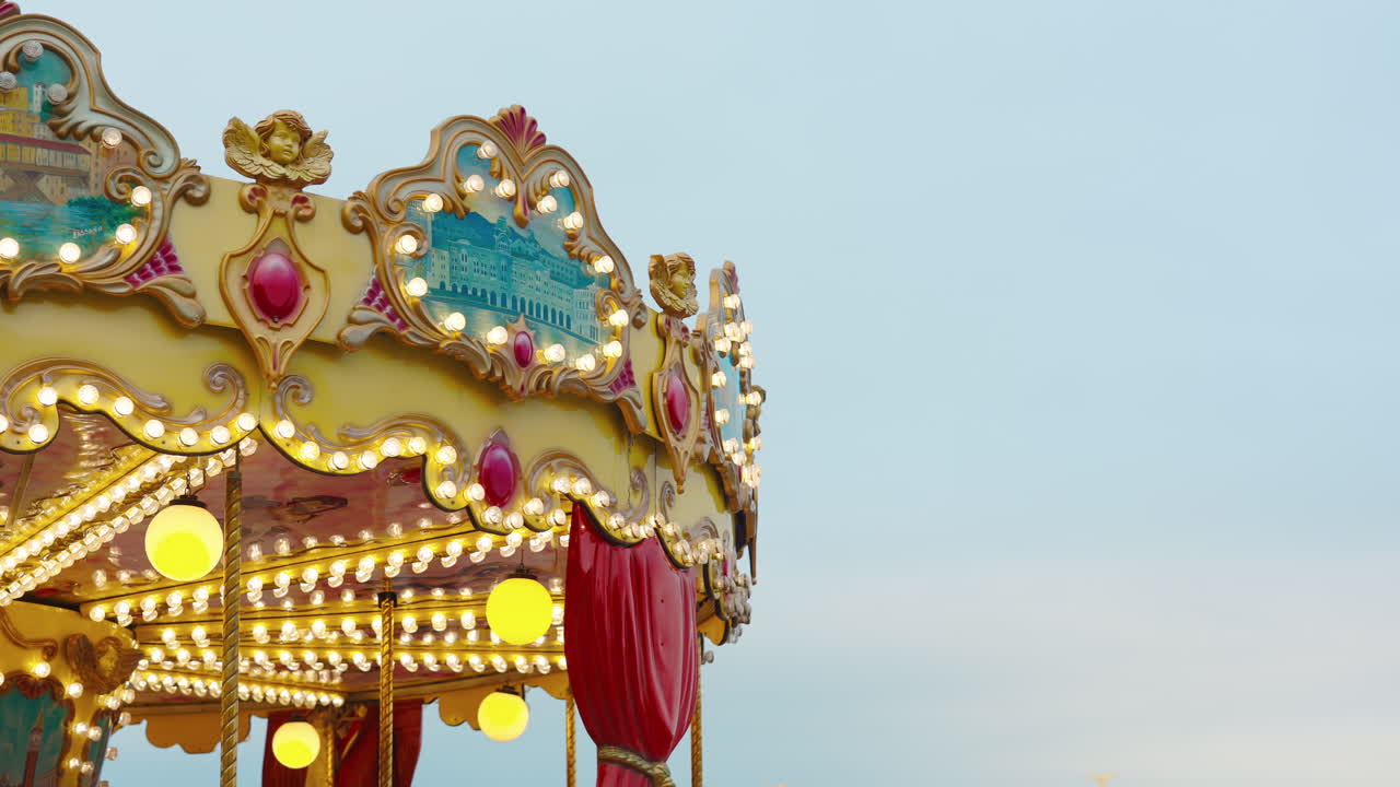 Carousel with lights