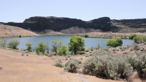 approaching ancient lakes in sagebrush grassland in scablands coulee