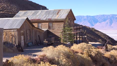 2019 - establecimiento del pueblo fantasma de cerro gordo en las montañas sobre el valle de owens y line pine california 1