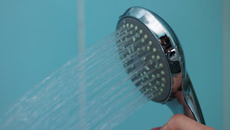 water coming out from shower head