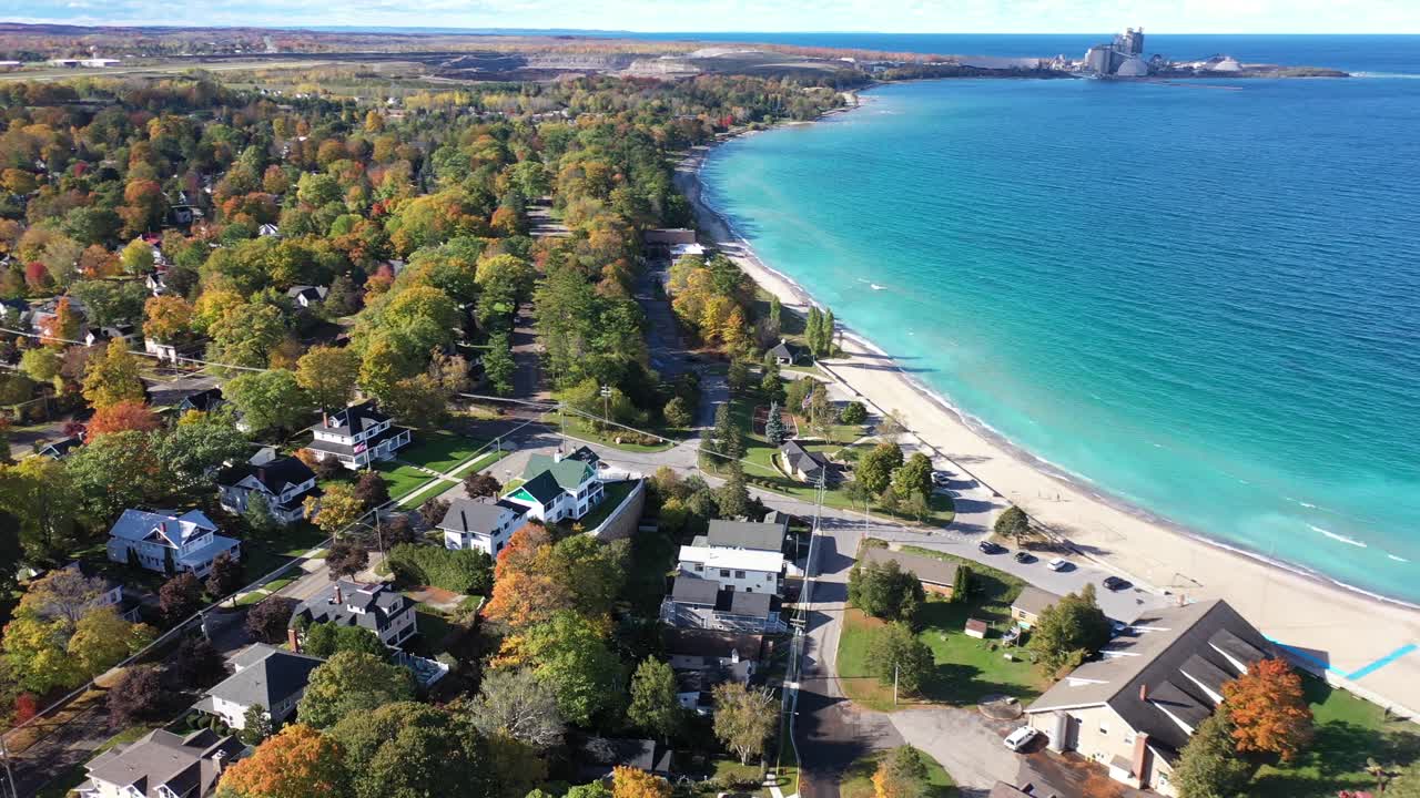 charlevoix 미시간 공중 4k 드론