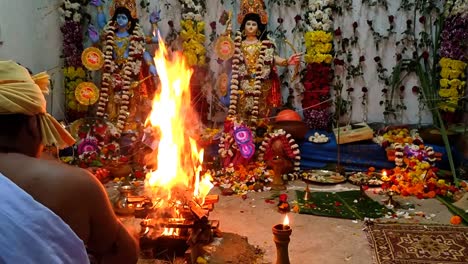 worship of hindu gods at home. narayana and kartik.