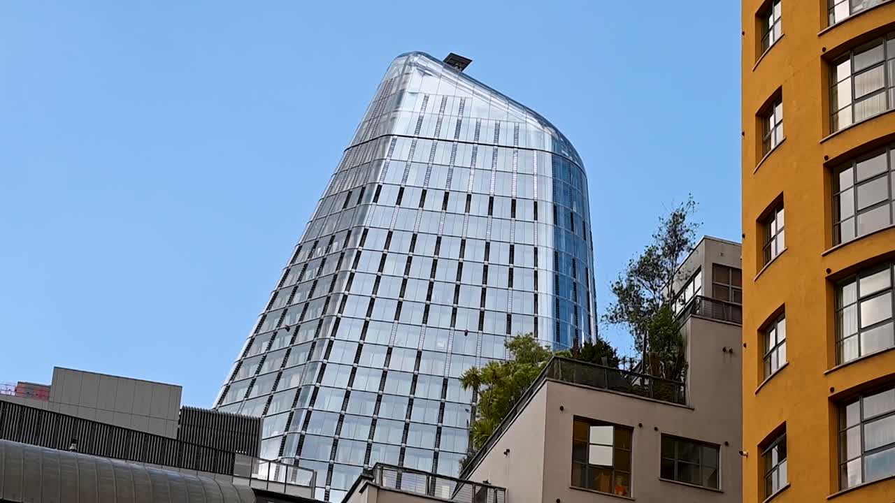 mirando hacia uno blackfriars, southwark, londres, reino unido