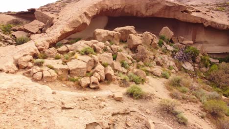 Amazing-establisher-panning-shot-of-Arco-de-Tajao-natural-tourist-attraction