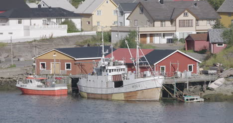 lofoten village vid 4k 11