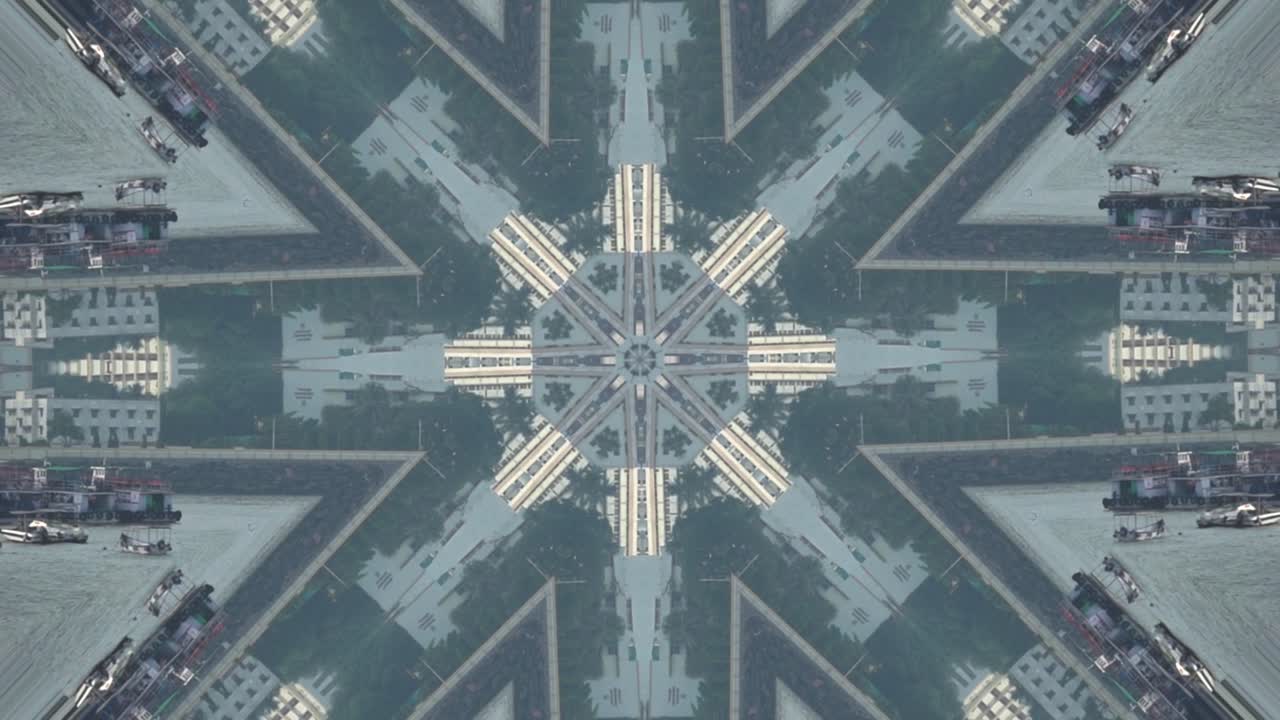 물 위에서 배를 항해하는 바이 - 인도의 관문 아침 칼레도스코프