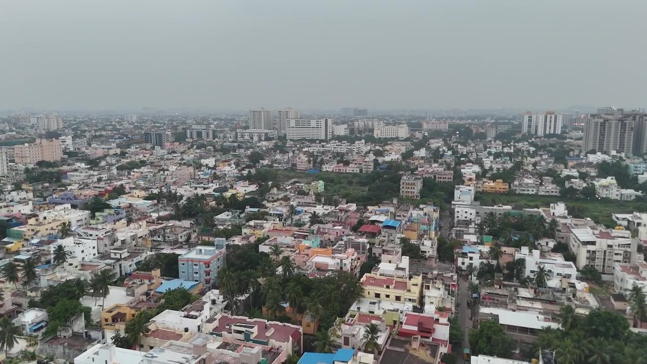 Video aereo dell'intera città di Chennai, capitale del Tamil Nadu, India