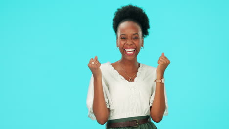 Face,-woman-and-applause-in-studio-for-success