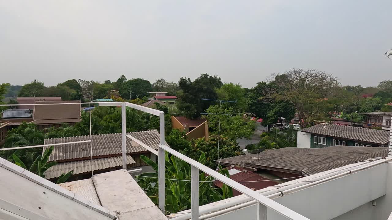 vista panorámica de la tradicional aldea tailandesa