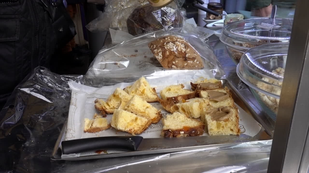 Italian Panettone with Hazelnut Cream