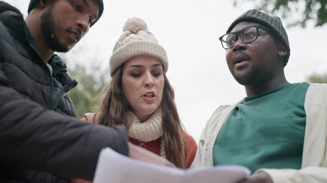 하이킹, 숲과 지도를 가진 잃어버린 사람들