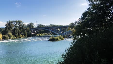 Willamette-River-South-Bank-Trail-Overlook-in-Eugene-Oregon