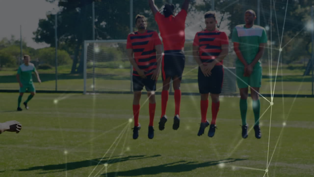 축구 경기장에서 연습하는 축구 선수들에 대한 연결 네트워크의 활성화