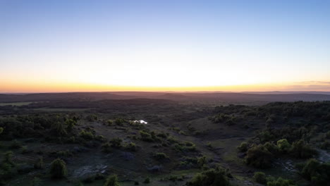 Hyperlapse-of-a-beautiful-sunset-over-rolling-hills-in-the-Texas-Hill-Country-near-Johnson-City,-Texas