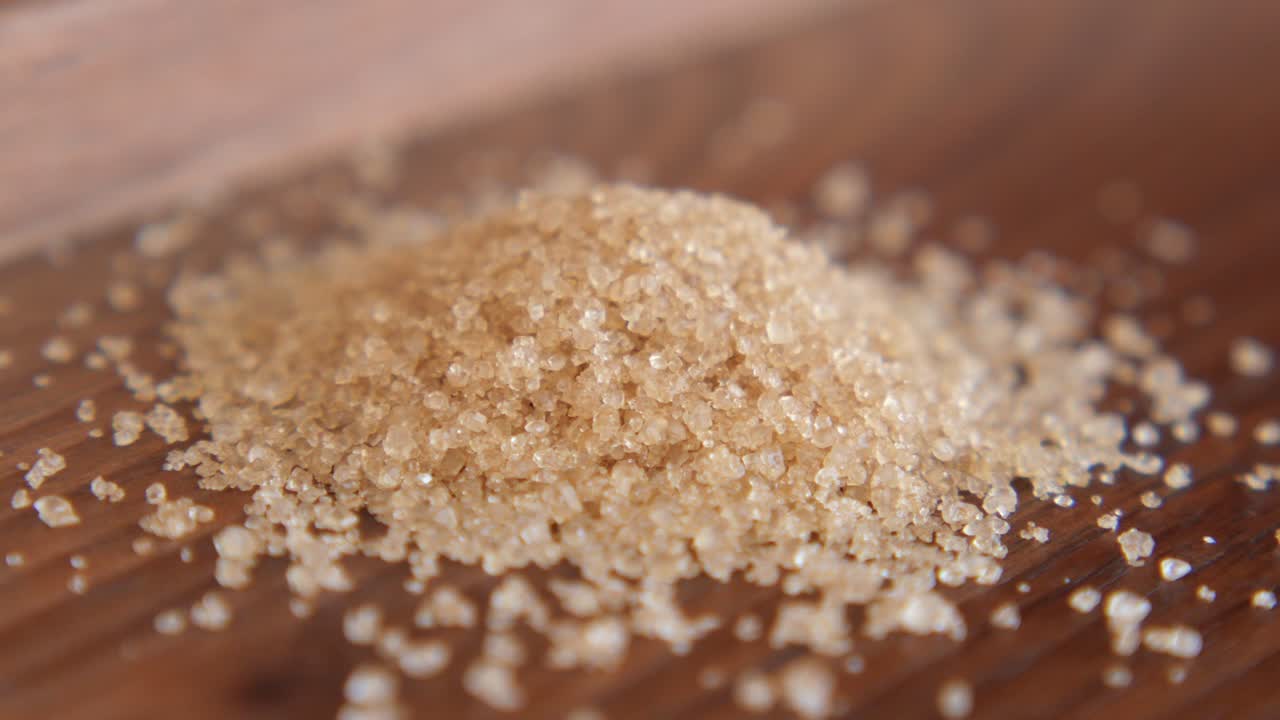 cristales de azúcar marrón