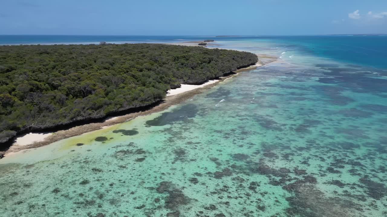 pungume 섬 탄자니아 아프리카 남부 잔지바르 섬의 산호초 라군, 공중 비행 샷